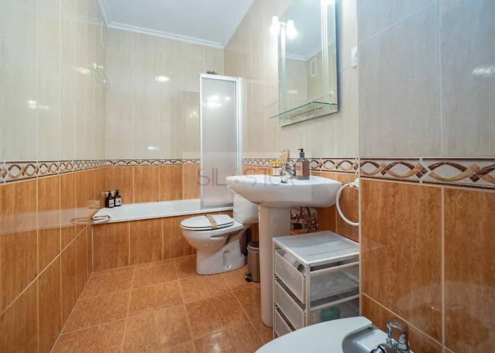 Balcon Al Mar By Silastur * 希洪